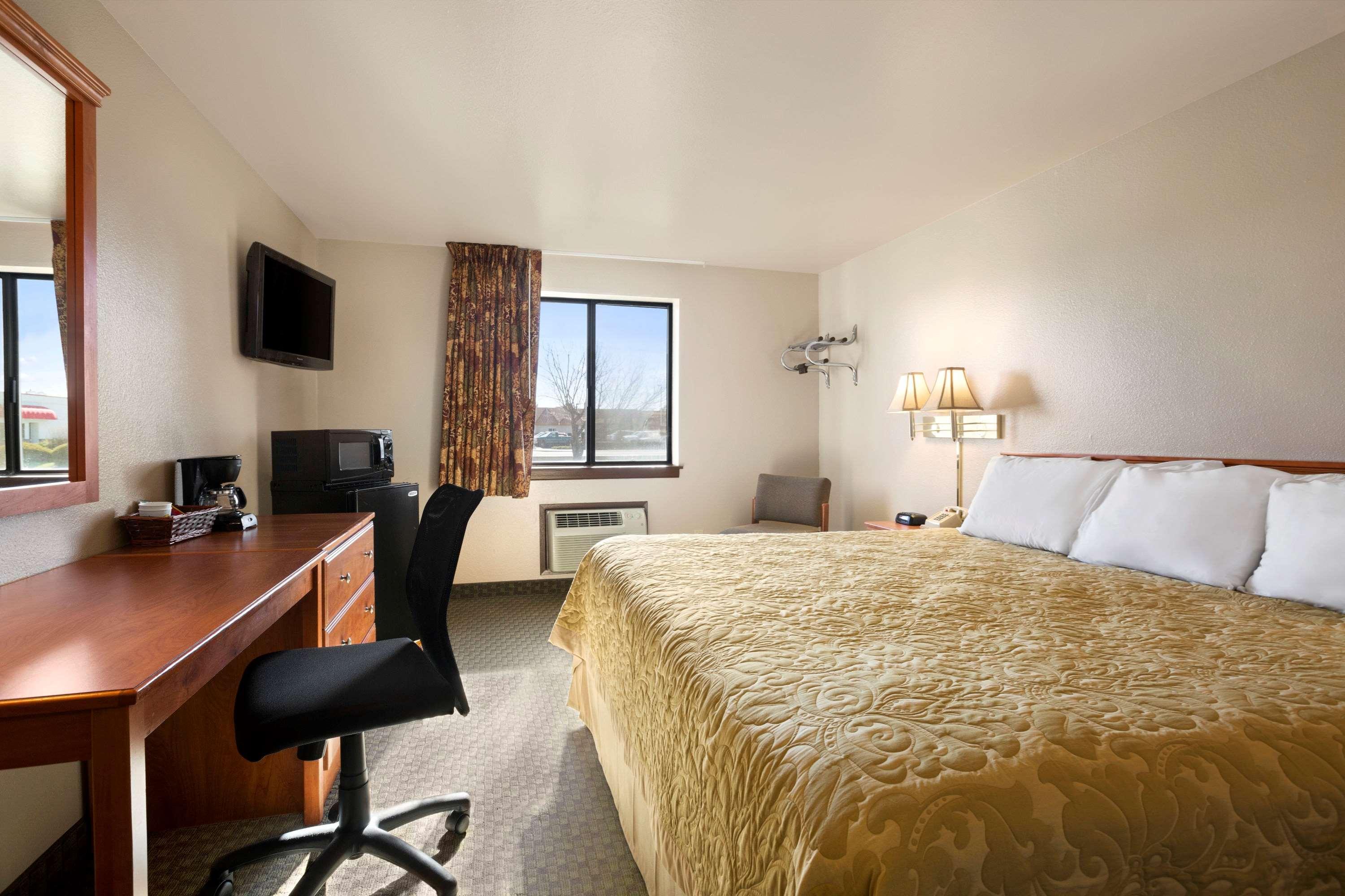 Super 8 By Wyndham Coeur D'Alene Motel Eksteriør billede