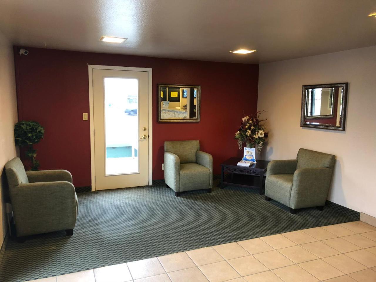 Super 8 By Wyndham Coeur D'Alene Motel Eksteriør billede